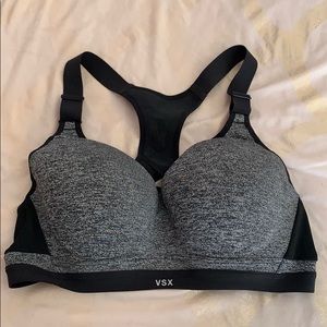 38C Victoria’s Secret VSX Sport Sportsbra